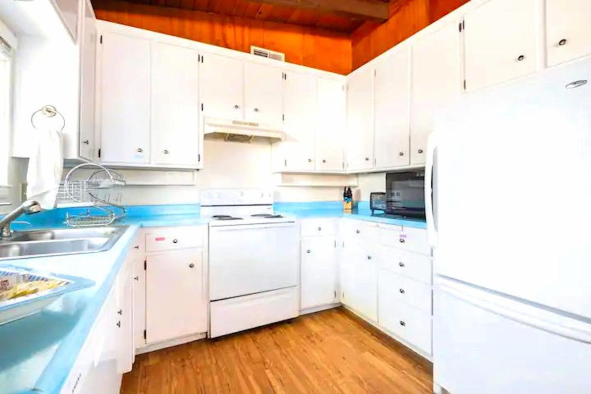 Oceano: Short Walk To Beach, 4 Bedroom 2 Bath, Private House! Across Street From Park & Pond Kültér fotó